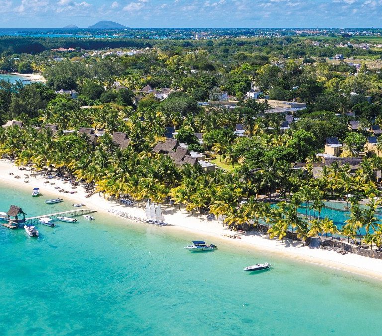 Mauritius | Nyaralás | Tengerparti esküvő | Nászút: Trou aux Biches Beachcomber Golf Resort & Spa